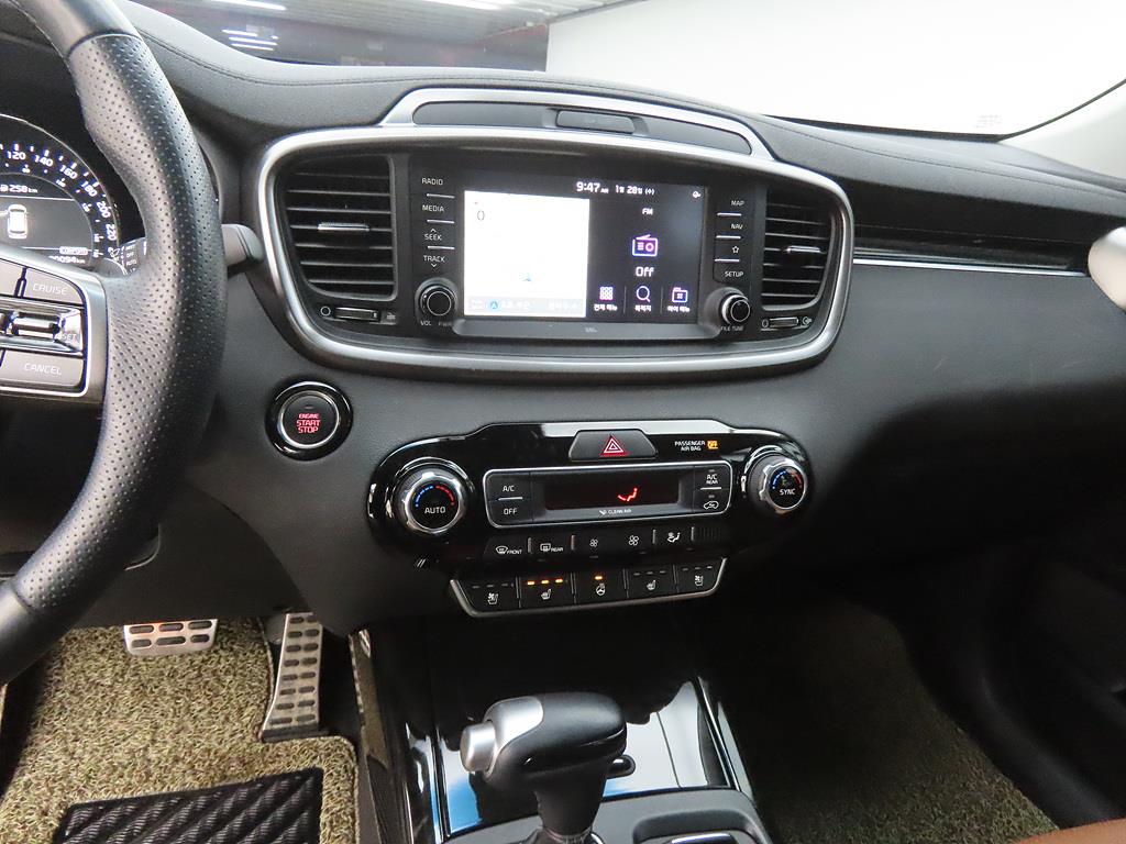 KIA Sorento - Vista 10