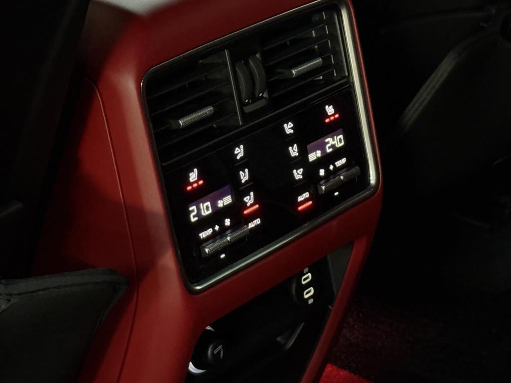 Porsche Cayenne 2022 Negro - Importación desde Corea - HF Imports Iquique - Foto 17