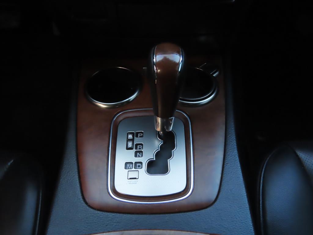 Ssangyong Chairman 2017 Negro - Importación desde Corea - HF Imports Iquique - Foto 13