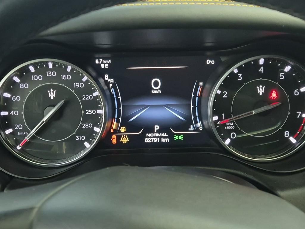 Maserati Ghibli - Vista 6