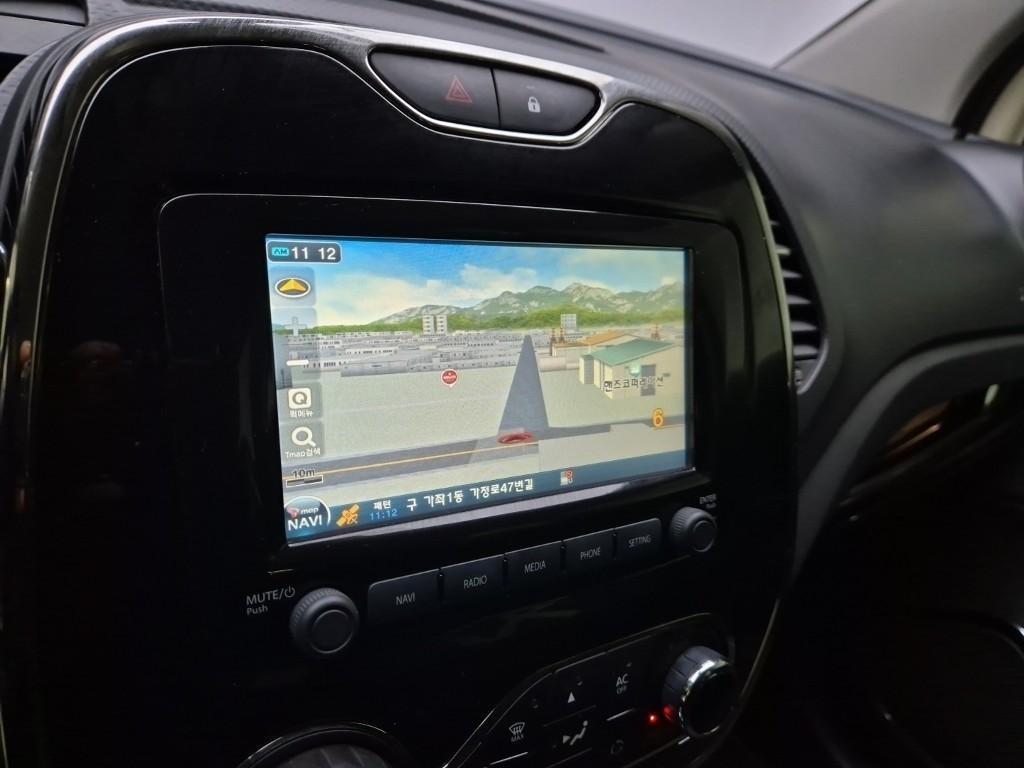 SAMSUNG QM3 - Vista 11