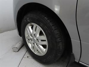 HYUNDAI Starex - Vista 10