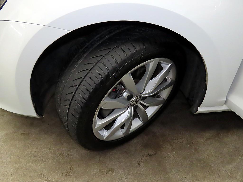 Volkswagen Golf 2015 Blanco - Importación desde Corea - HF Imports Iquique - Foto 20