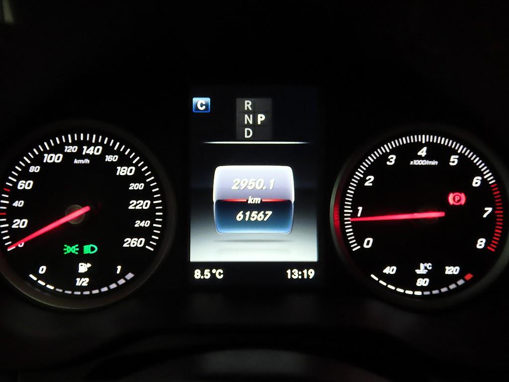 Mercedes Benz GLC Class - Vista 9