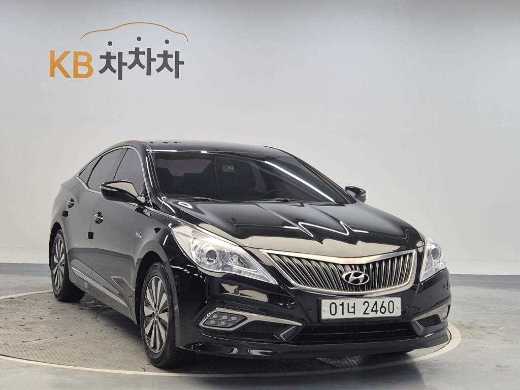HYUNDAI Grandeur - Vista 4