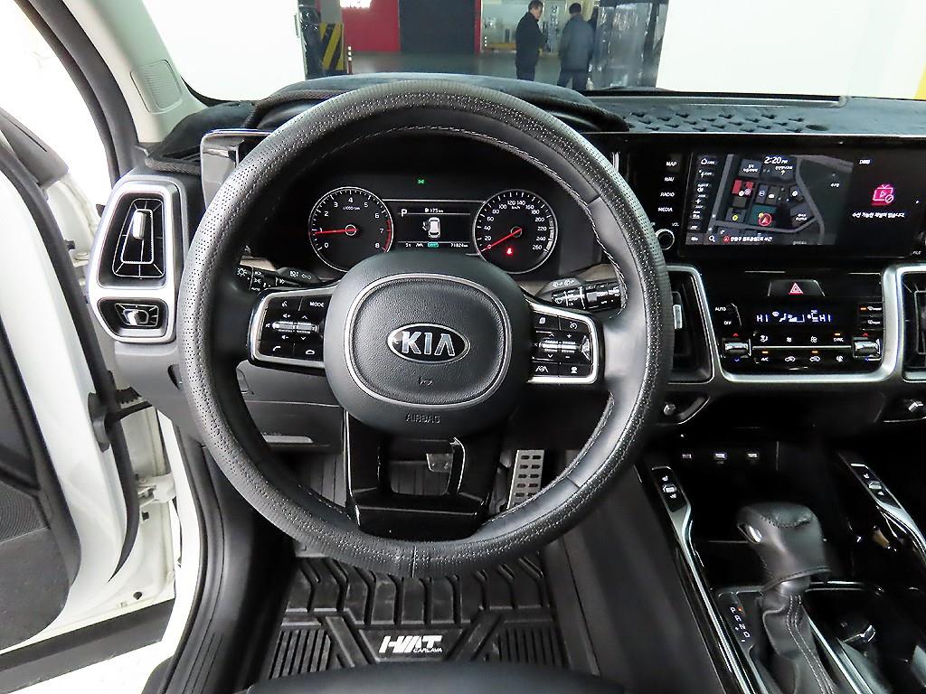 KIA Sorento - Vista 9
