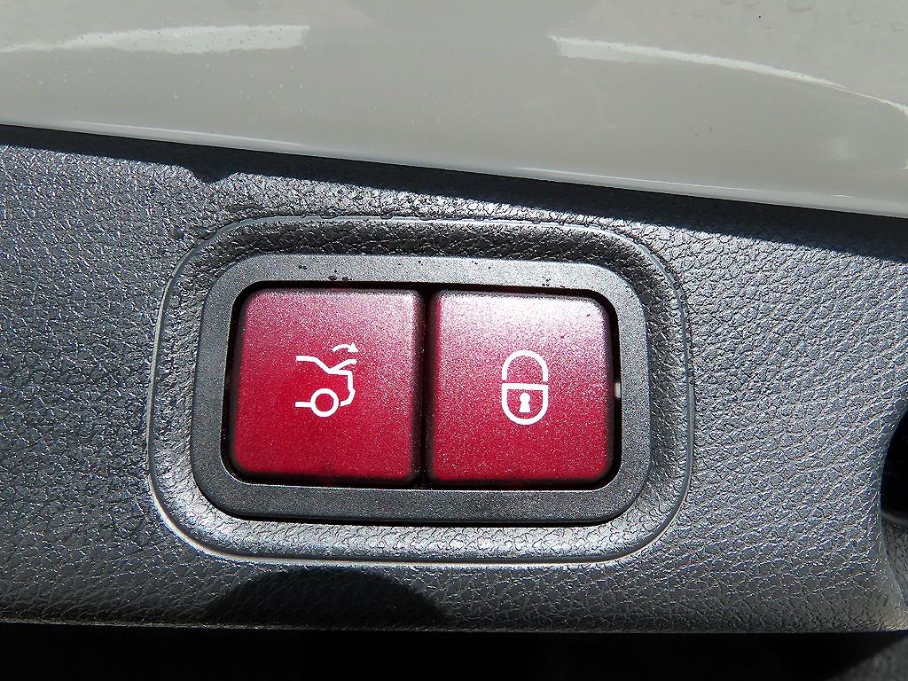 Mercedes Benz E class 2020 Blanco - Importación desde Corea - HF Imports Iquique - Foto 16