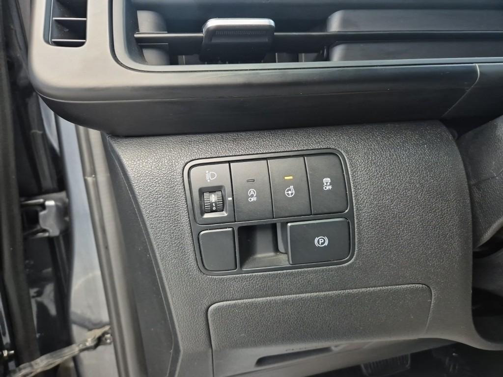 HYUNDAI Staria - Vista 9