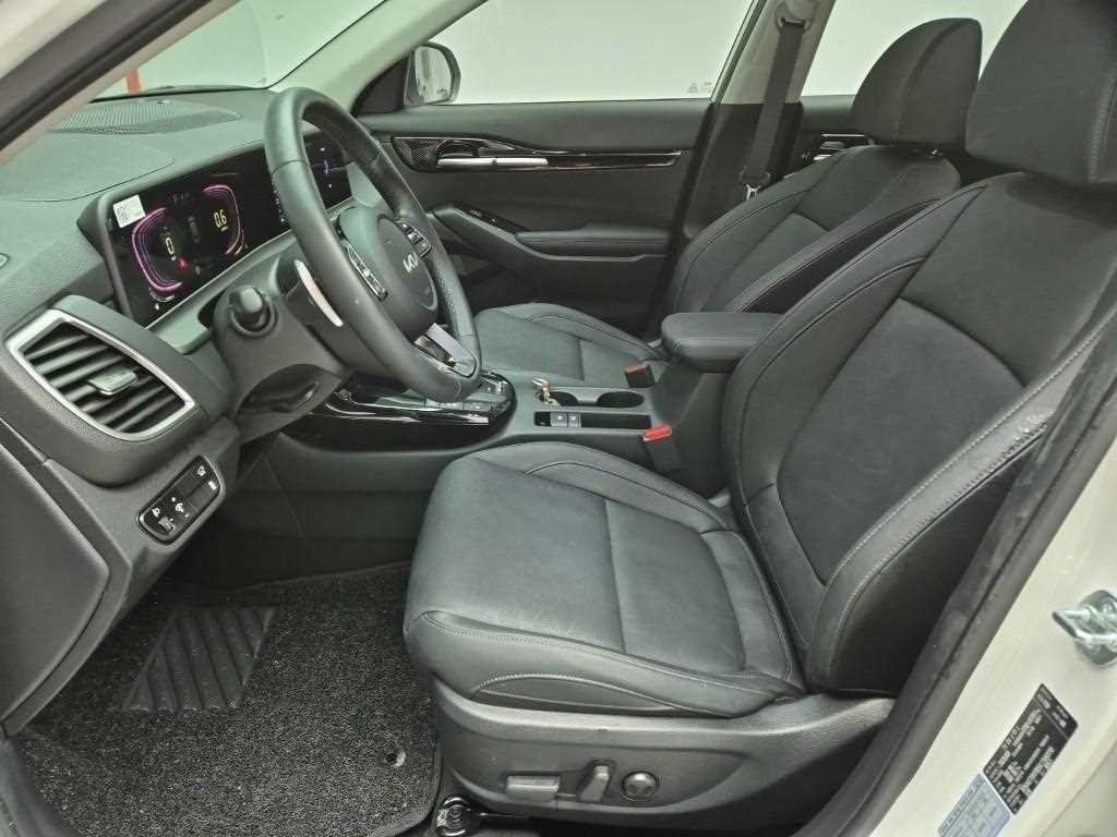 KIA Seltos - Vista 11