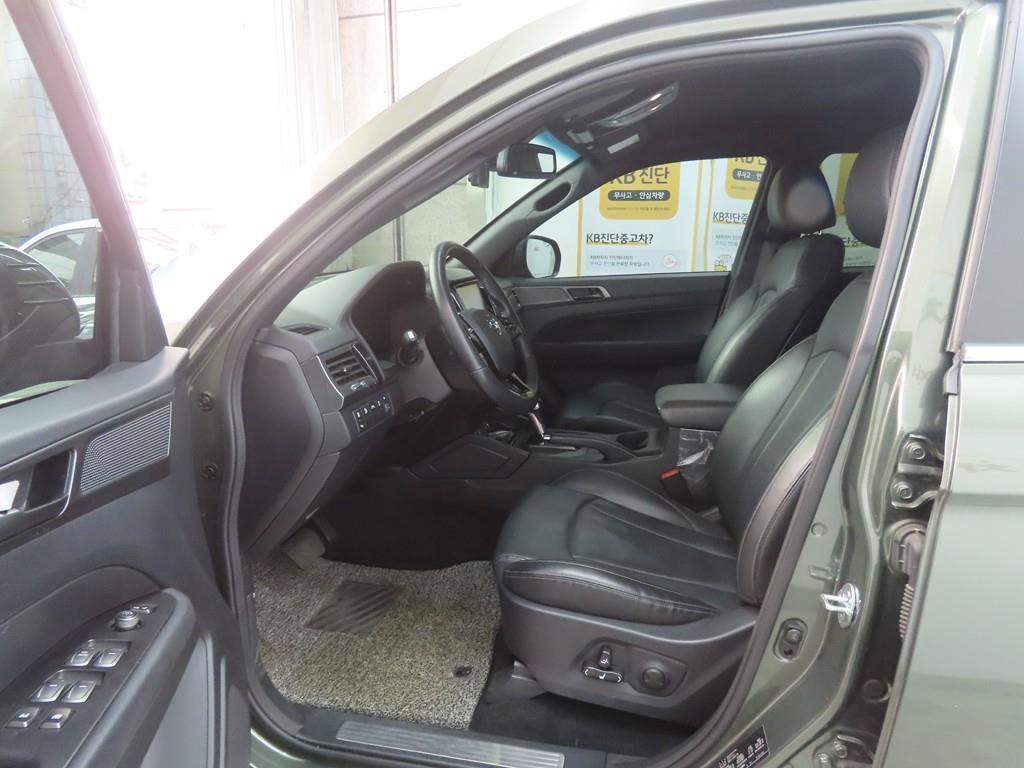 Ssangyong Rexton - Vista 5