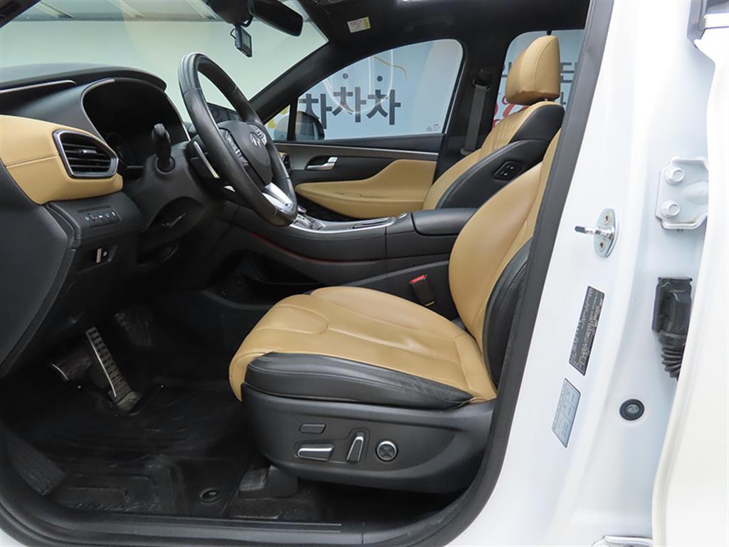 HYUNDAI Santa Fe - Vista 5