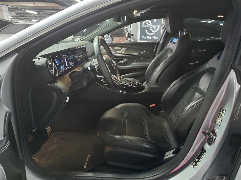 Mercedes Benz AMG GT - Vista 5