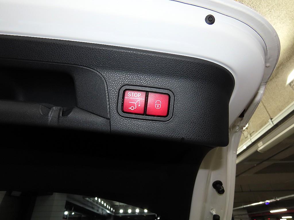 Mercedes Benz GLC Class 2023 Blanco - Importación desde Corea - HF Imports Iquique - Foto 15