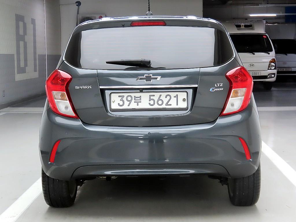 Chevrolet Spark - Vista 3