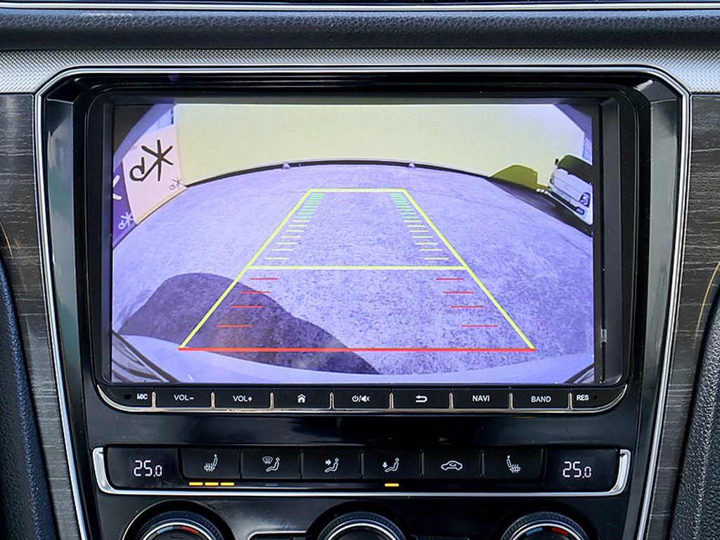 Volkswagen Passat 2018 Blanco - Importación desde Corea - HF Imports Iquique - Foto 10