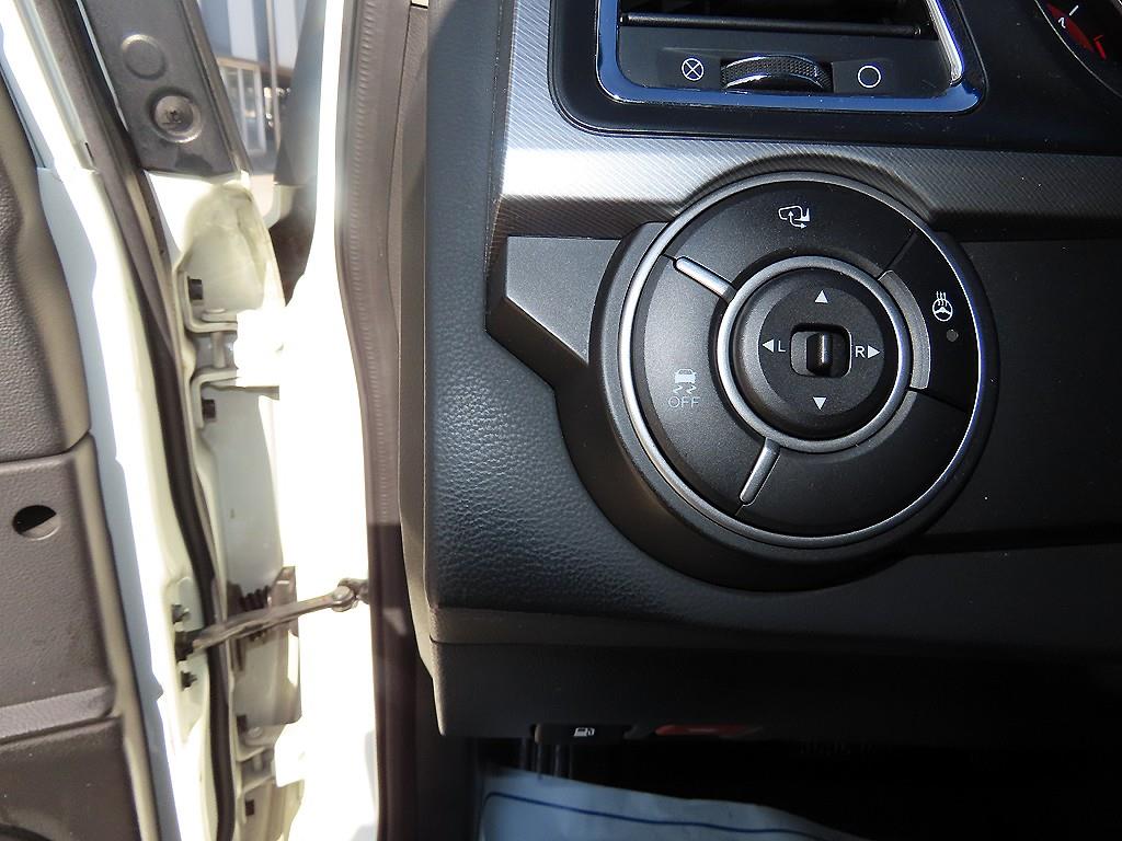 Ssangyong Korando - Vista 12