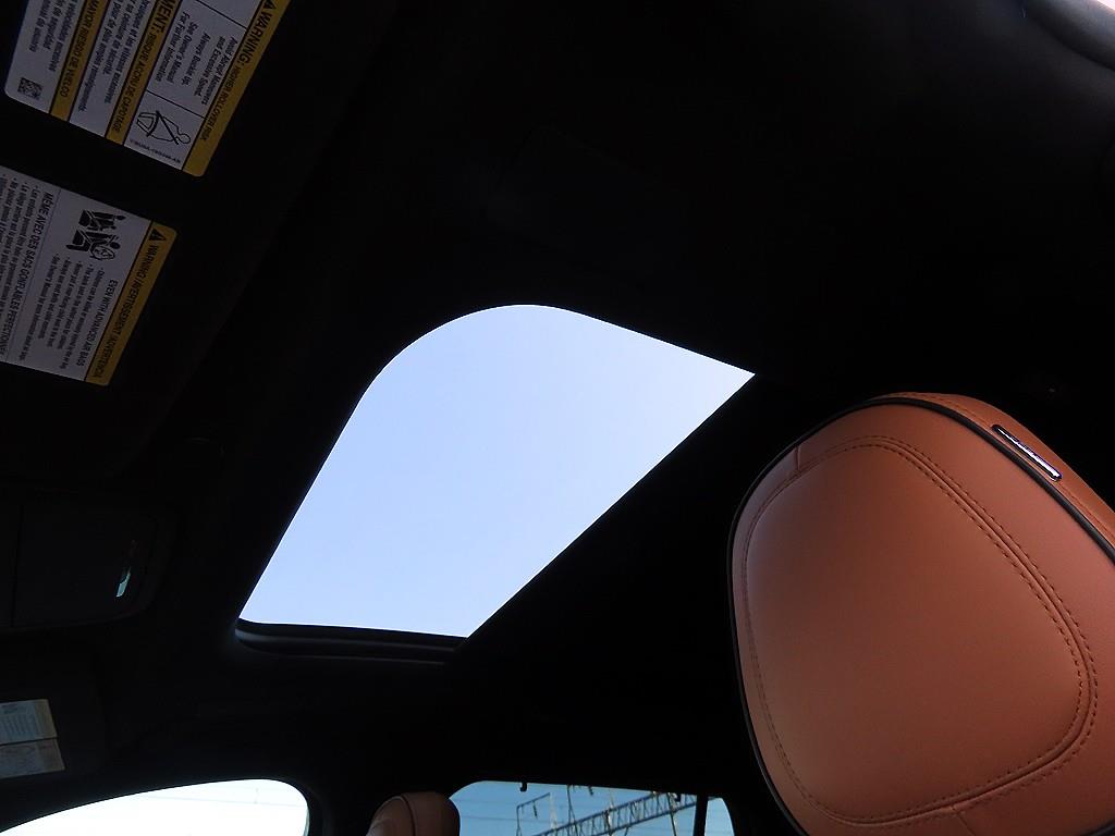 Lincoln Aviator 2025 Blanco - Importación desde Corea - HF Imports Iquique - Foto 16