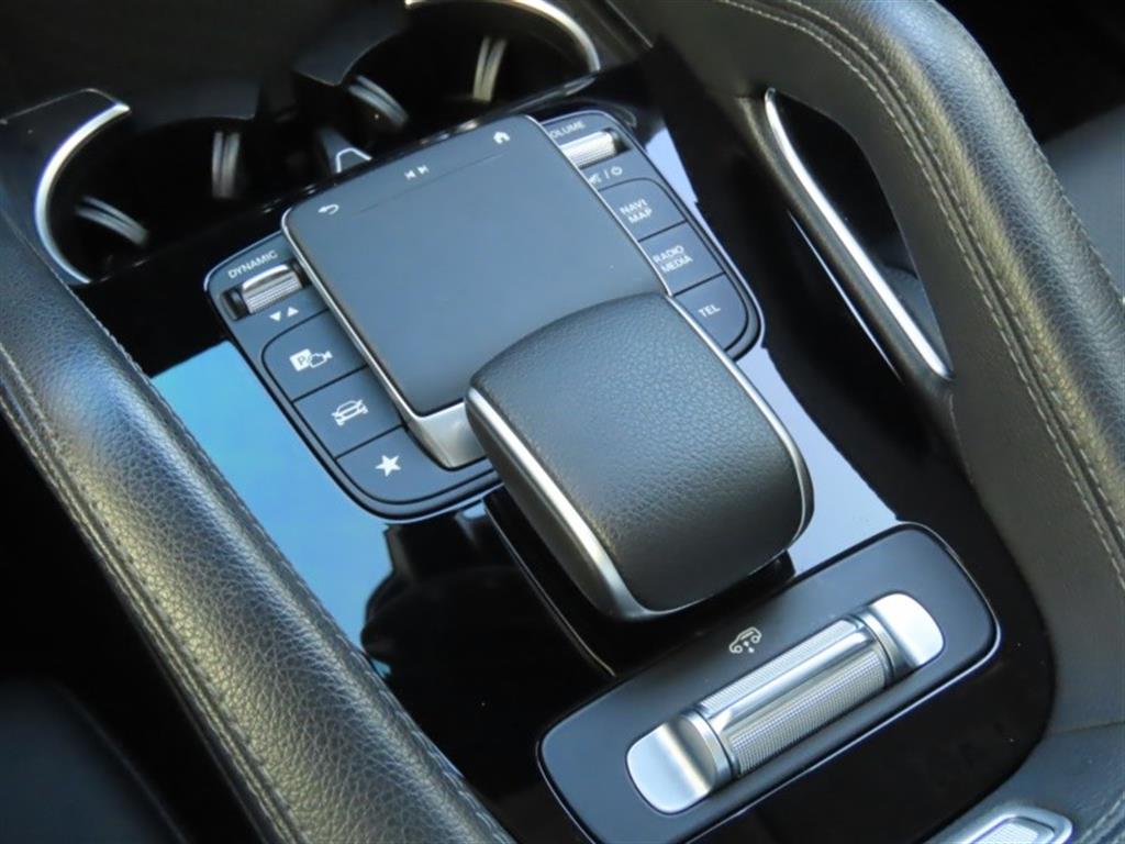 Mercedes Benz GLE Class - Vista 11