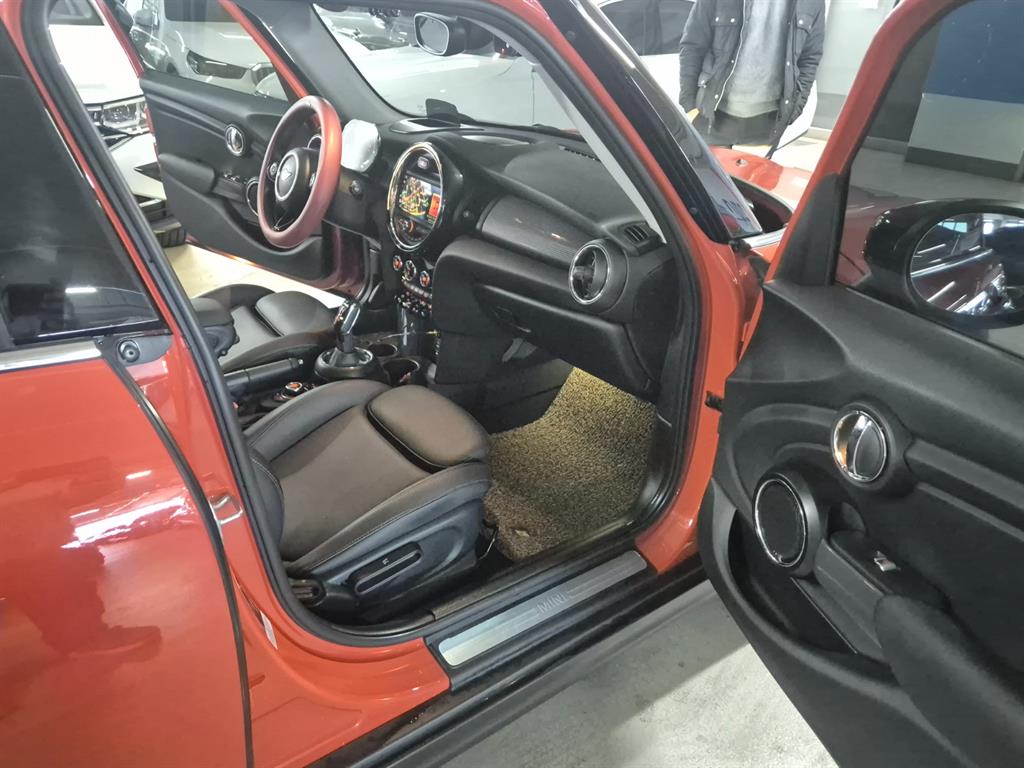 Mini Cooper - Vista 6