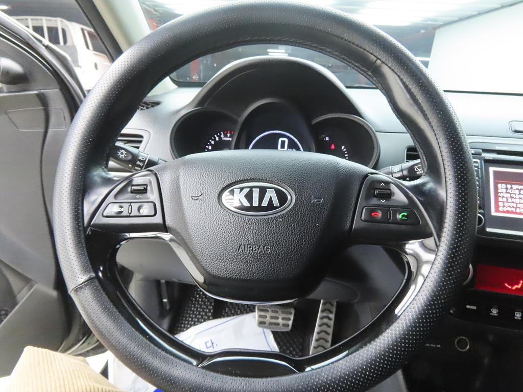 KIA Morning - Vista 8