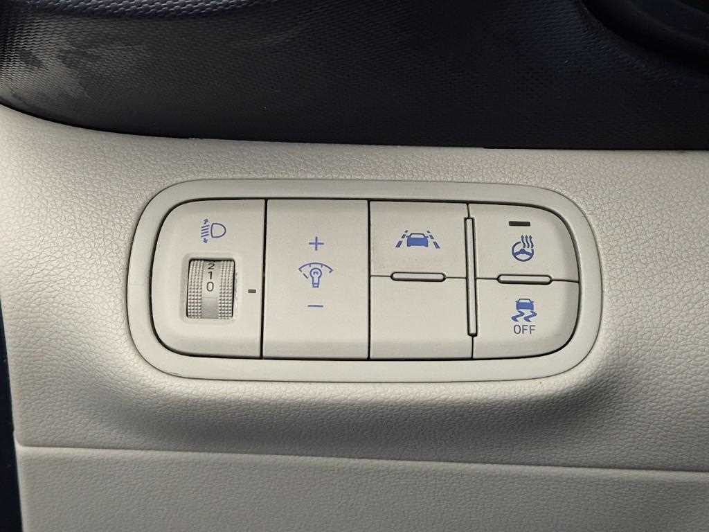 HYUNDAI Venue 2021 Gris - Importación desde Corea - HF Imports Iquique - Foto 16