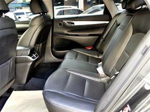 HYUNDAI Grandeur - Vista 12