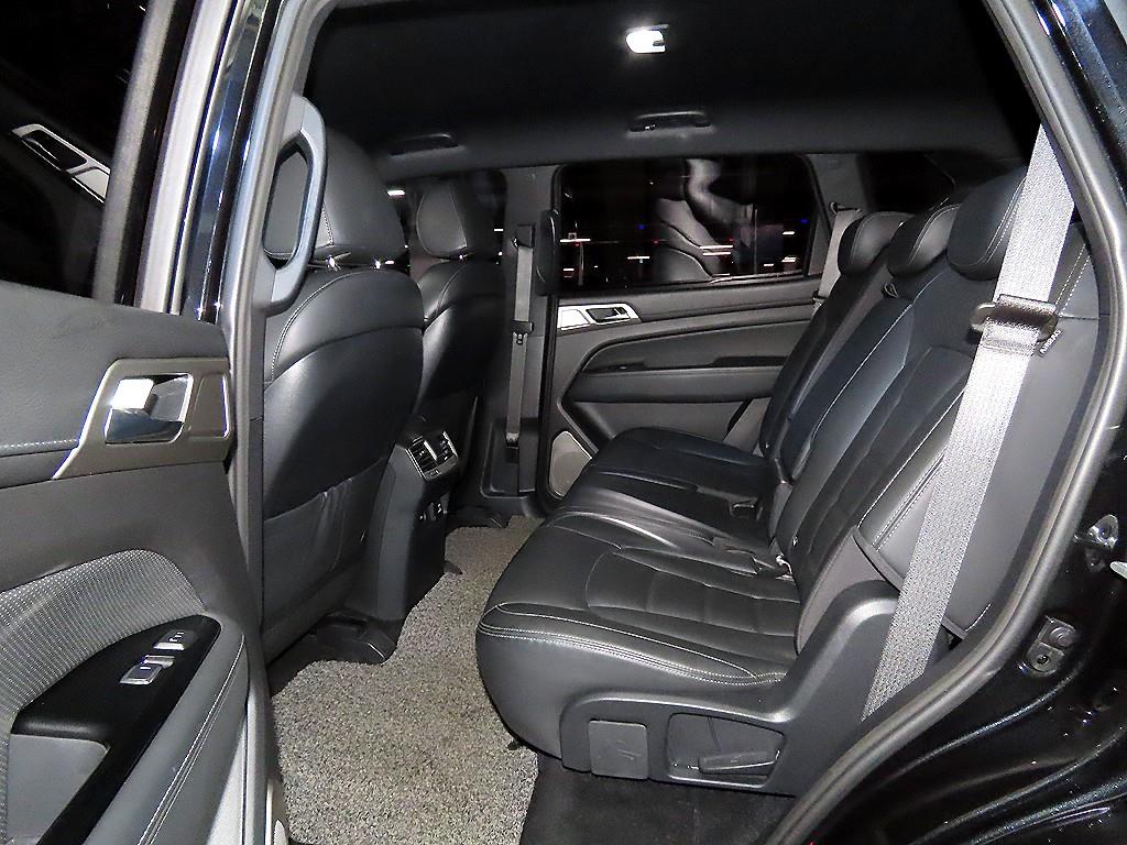 Ssangyong Rexton - Vista 7