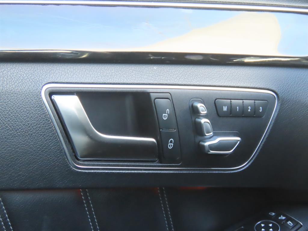 Mercedes Benz E class 2014 Blanco - Importación desde Corea - HF Imports Iquique - Foto 11