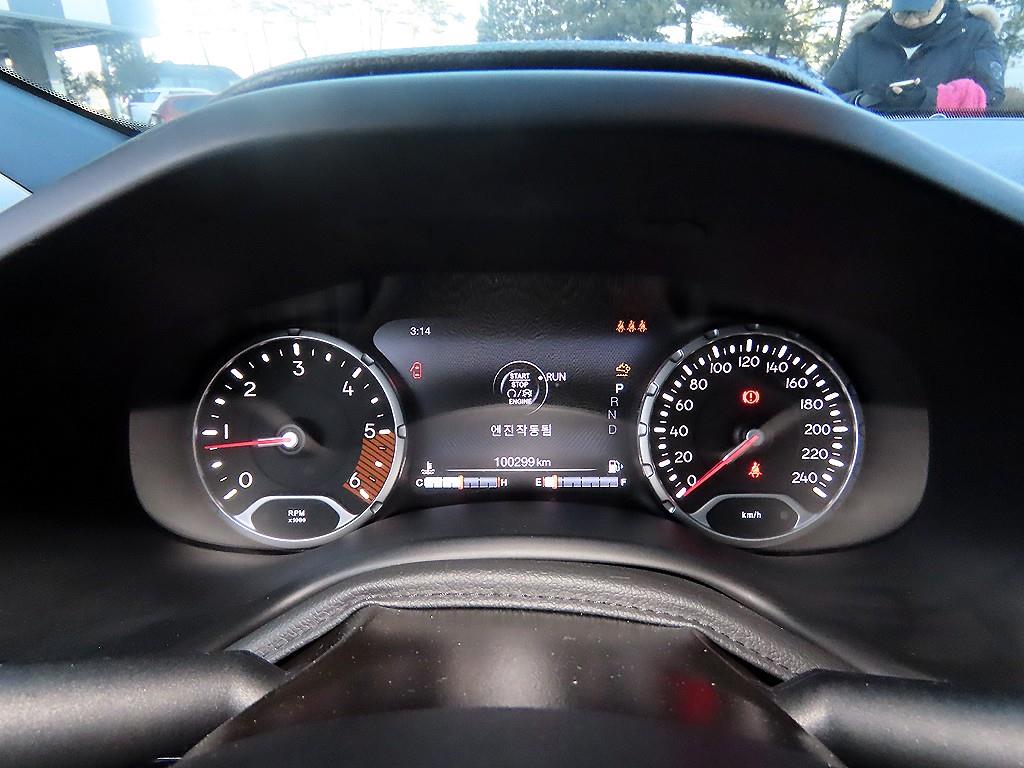 Jeep Renegade - Vista 9