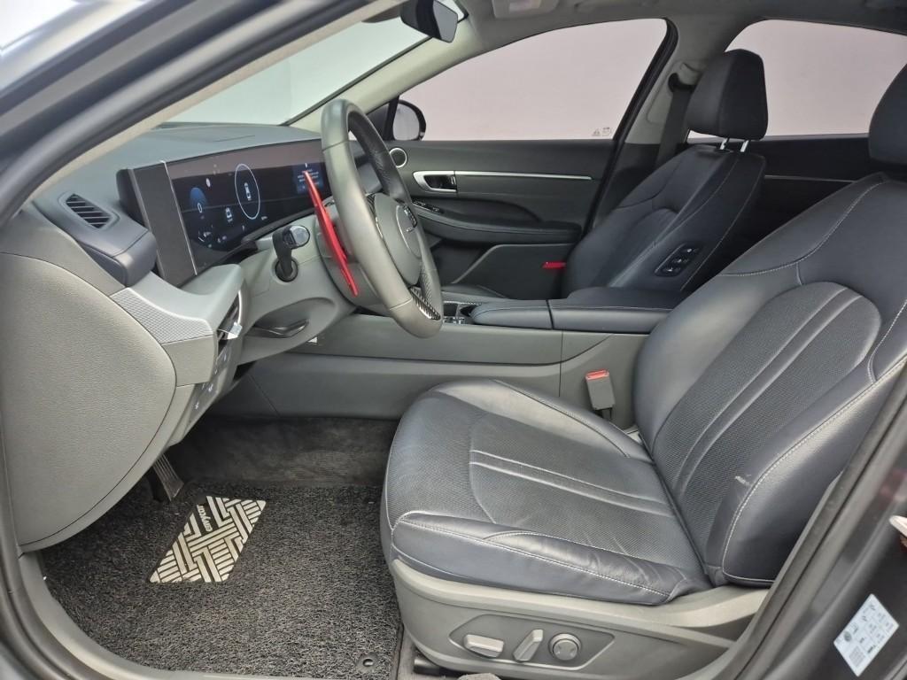 HYUNDAI Sonata - Vista 11