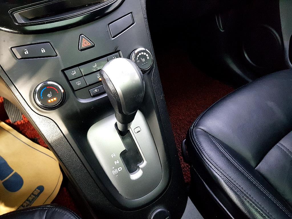 Chevrolet Orlando 2015 Blanco - Importación desde Corea - HF Imports Iquique - Foto 14