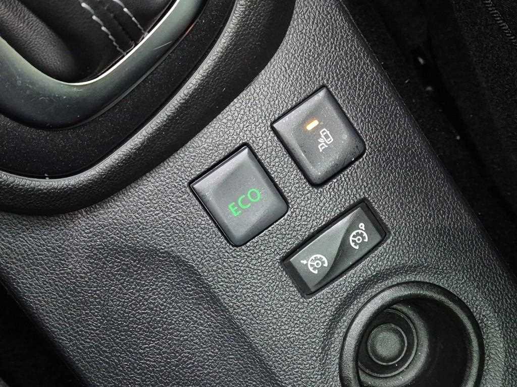 SAMSUNG QM3 2018 Blanco - Importación desde Corea - HF Imports Iquique - Foto 16