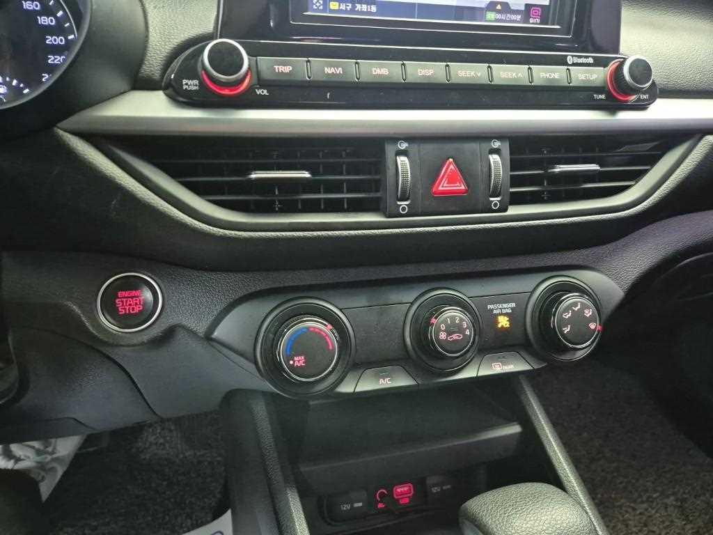 KIA K3 2019 Blanco - Importación desde Corea - HF Imports Iquique - Foto 16