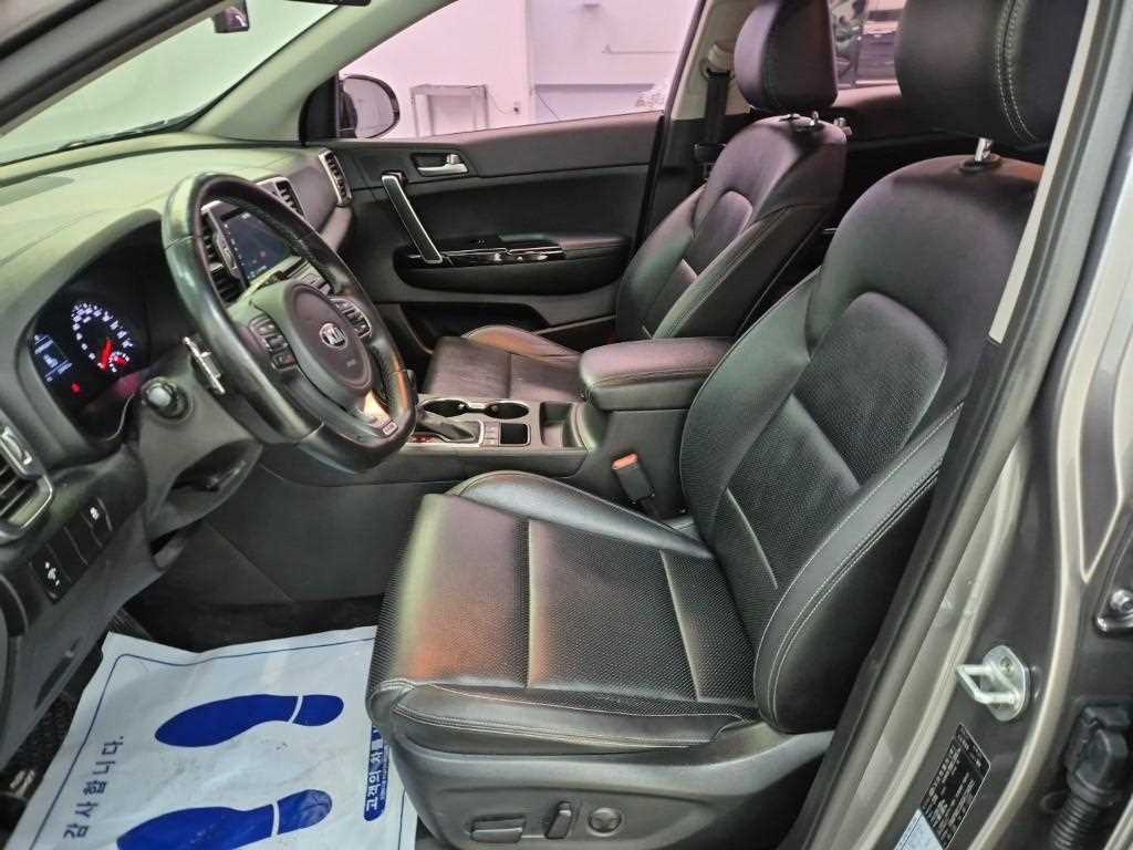 KIA Sportage - Vista 11