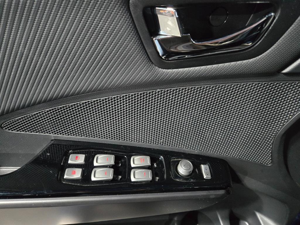 Ssangyong Tivoli 2019 Azul - Importación desde Corea - HF Imports Iquique - Foto 13