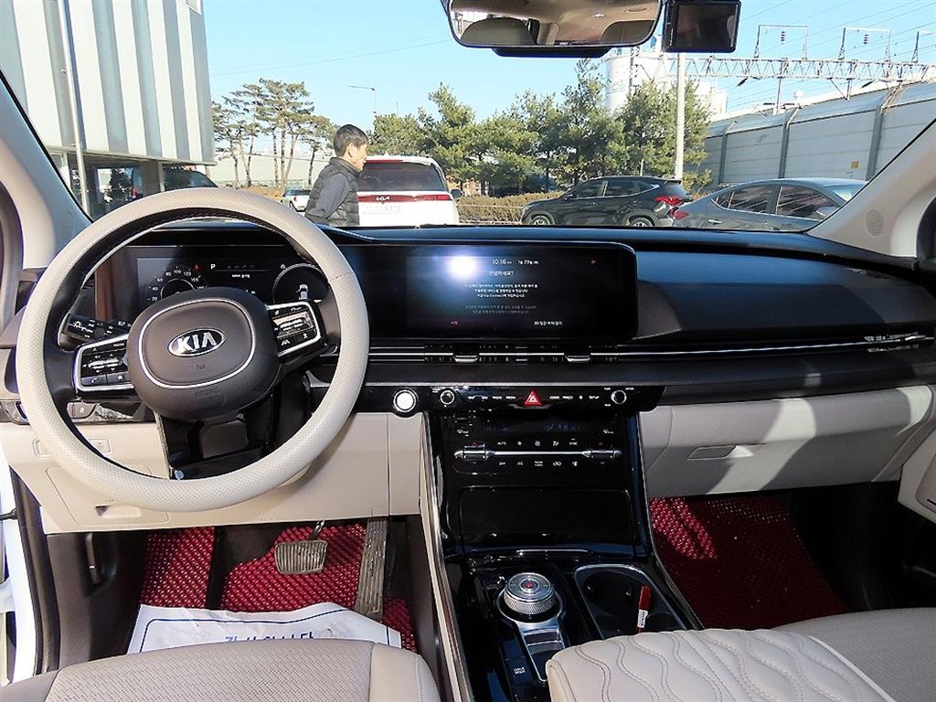 KIA Carnival - Vista 7