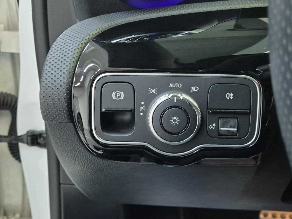 Mercedes Benz A Class 2022 Blanco - Importación desde Corea - HF Imports Iquique - Foto 18