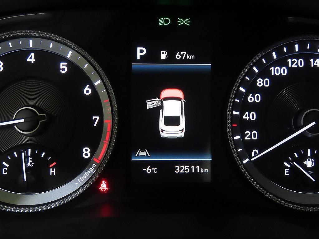 HYUNDAI Sonata - Vista 9