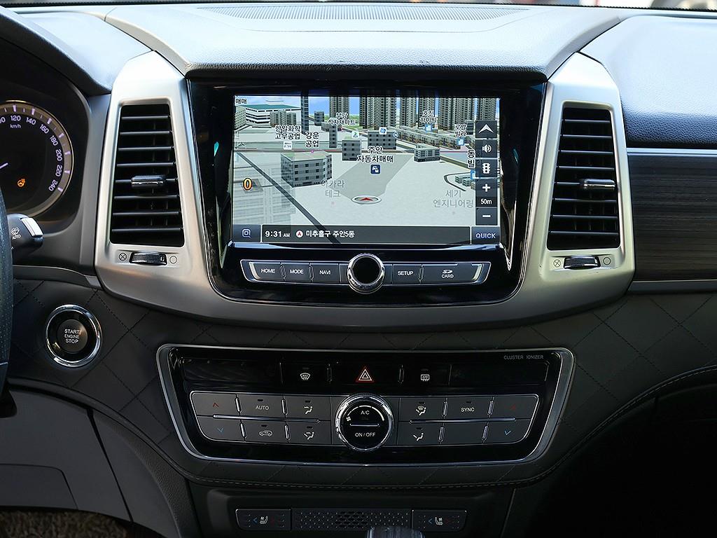 Ssangyong Rexton 2018 Negro - Importación desde Corea - HF Imports Iquique - Foto 9