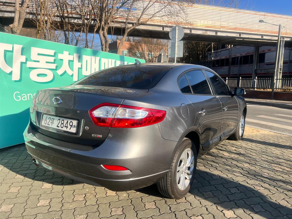 SAMSUNG SM3 - Vista 4