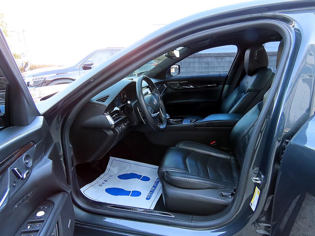 Cadillac CT6 - Vista 5