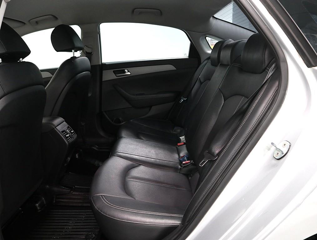 HYUNDAI Sonata - Vista 9