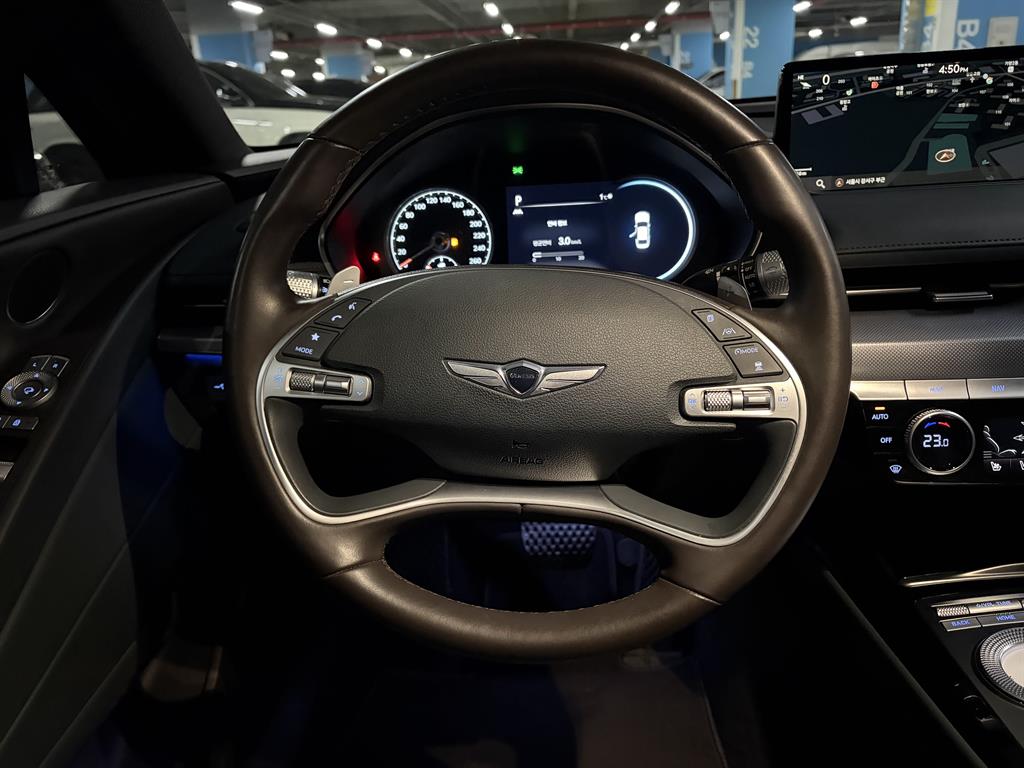 Genesis G80 - Vista 8