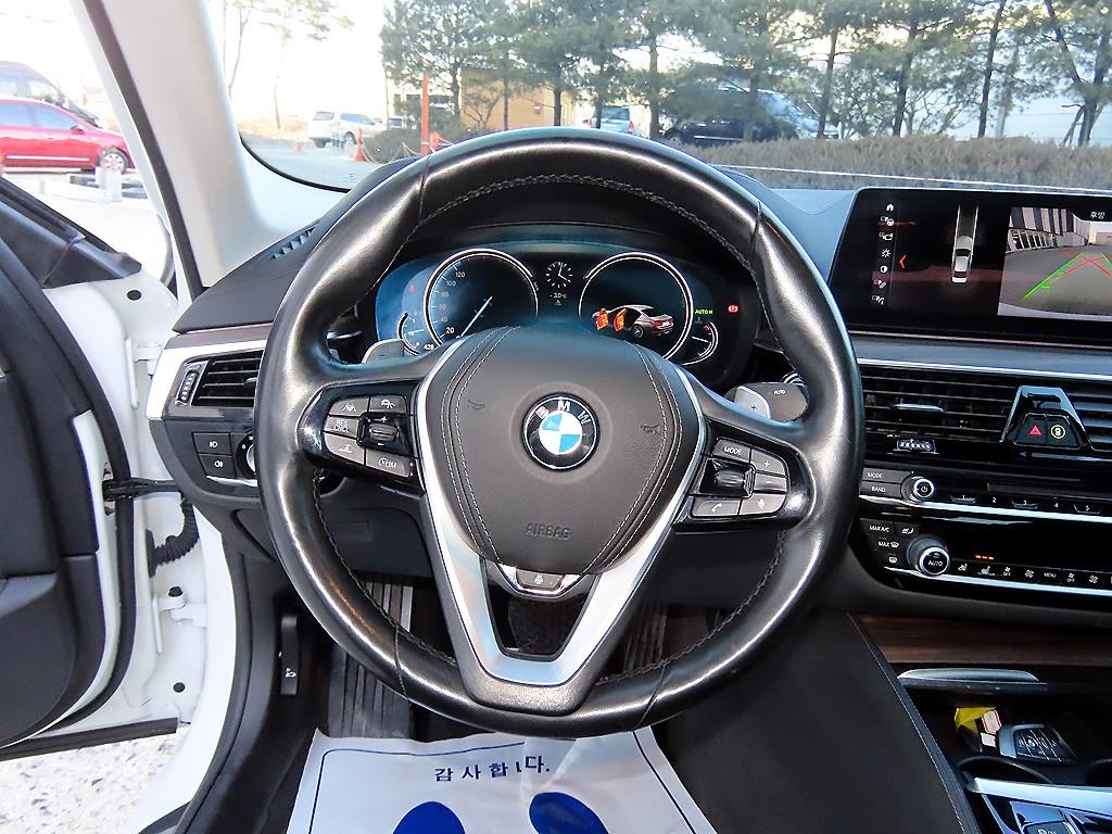 BMW 5 Series - Vista 8