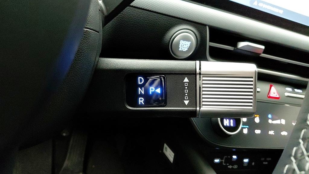 HYUNDAI Sonata - Vista 10