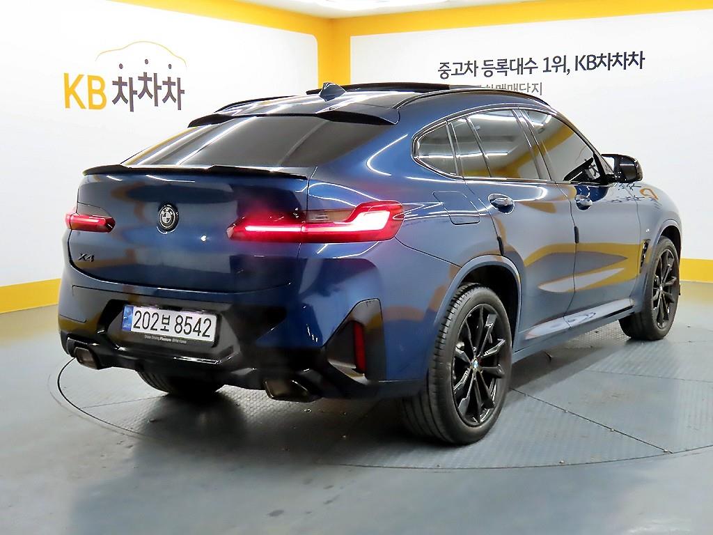 BMW X4 - Vista 4