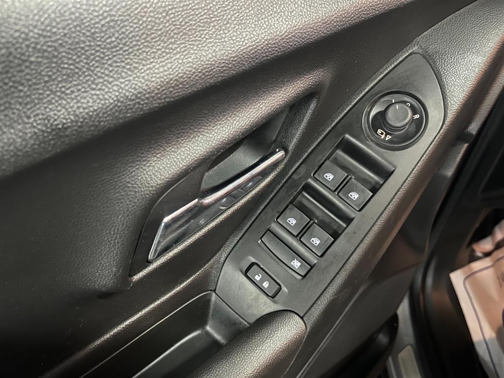 Chevrolet Trax 2019 Gris - Importación desde Corea - HF Imports Iquique - Foto 14