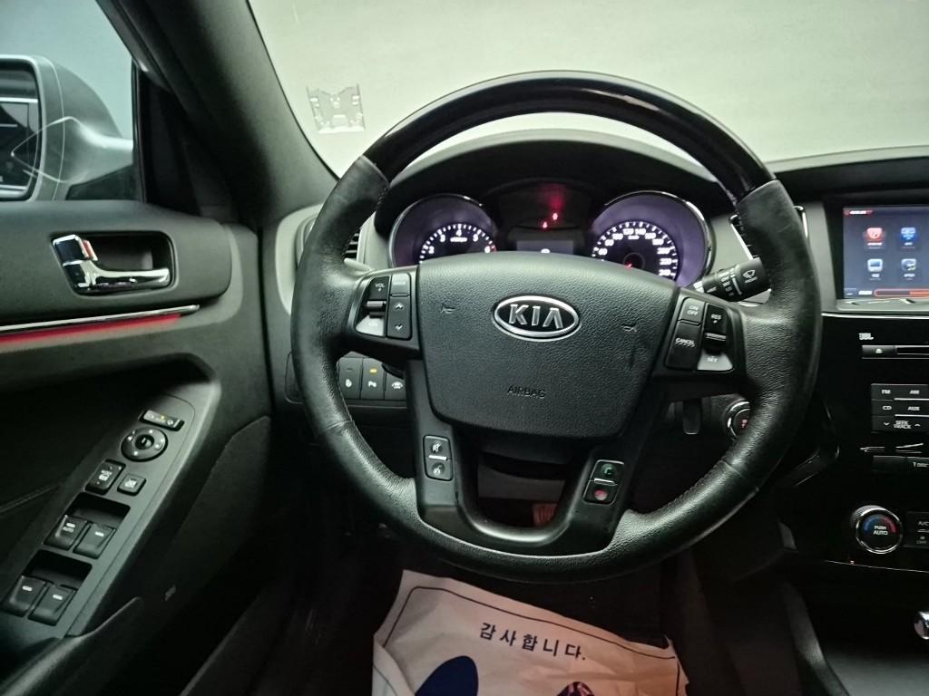 KIA K7 - Vista 8