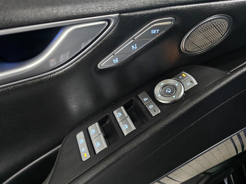 Genesis G80 - Vista 8