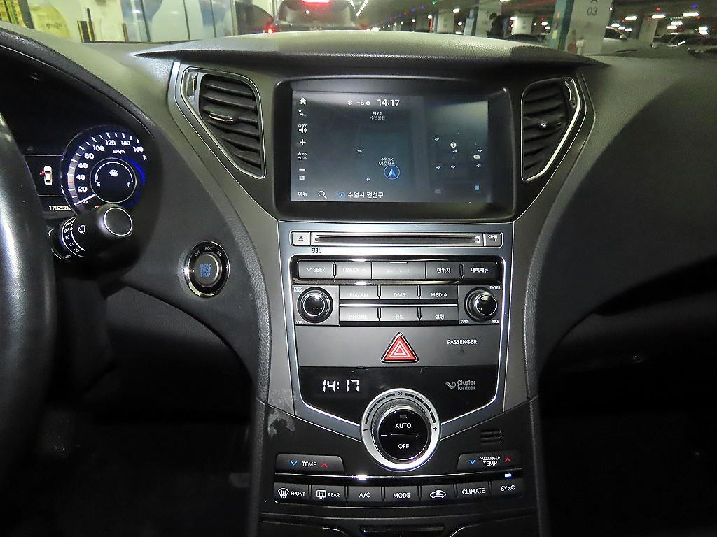 HYUNDAI Grandeur - Vista 11